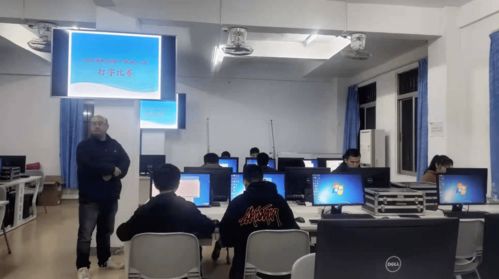 指尖上的較量 信息工程學(xué)院華為專(zhuān)才班計(jì)算機(jī)網(wǎng)絡(luò)工程服務(wù)實(shí)踐